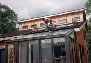 Tiling the roof and sealing the sunroof windows